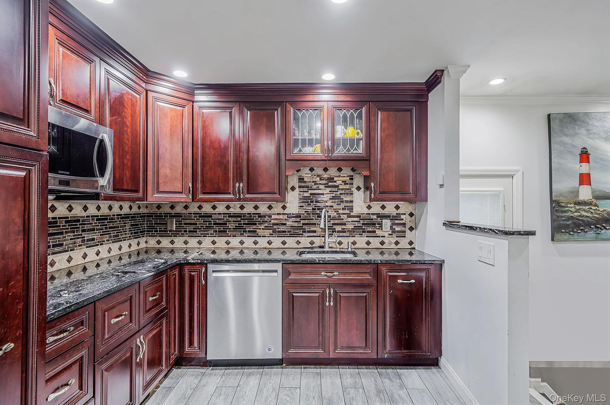 Single Family River Road Suffolk County, NY 11967, MLS-1017197-7