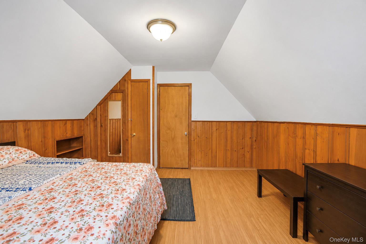 Single Family 250th Street Queens, NY 11426, MLS-1017200-13