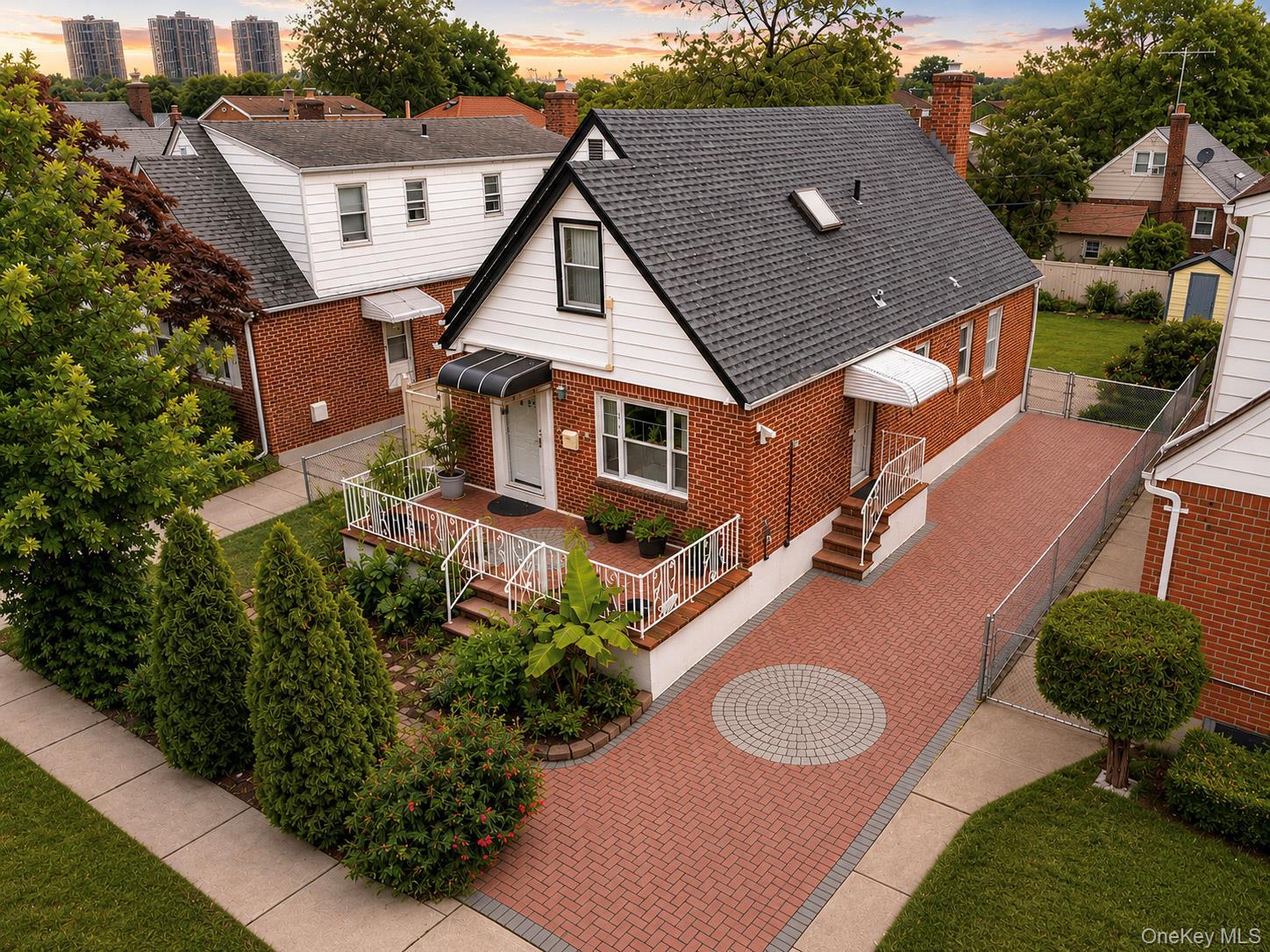 Single Family 250th Street  Queens, NY 11426, MLS-1017200-20
