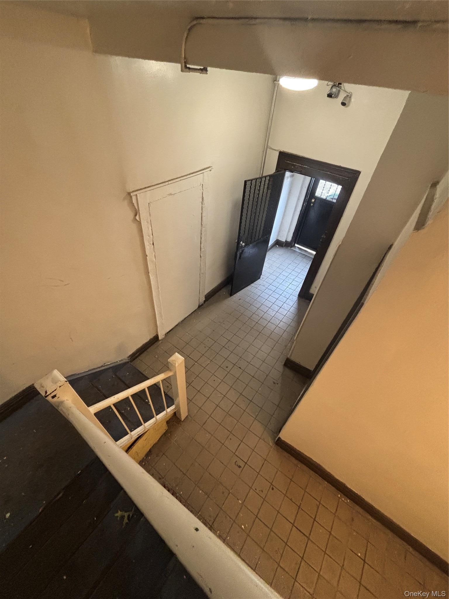 Single Family Knickerbocker Avenue Brooklyn, NY 11221, MLS-1017261-5