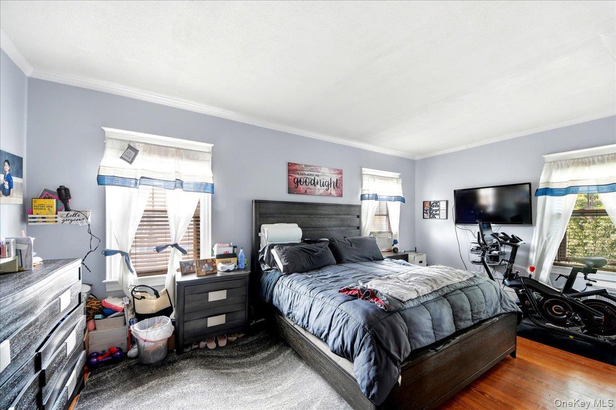 Single Family Coddington Avenue Bronx, NY 10461, MLS-1017273-16