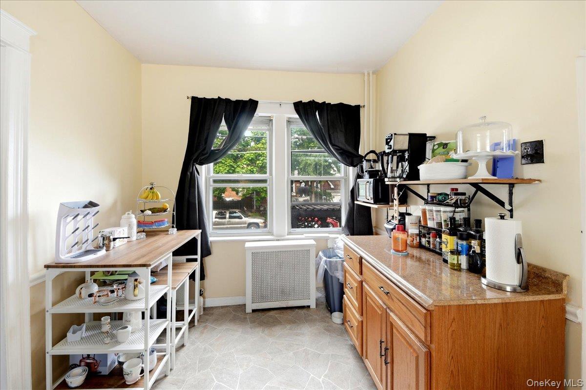 Single Family Coddington Avenue Bronx, NY 10461, MLS-1017273-8