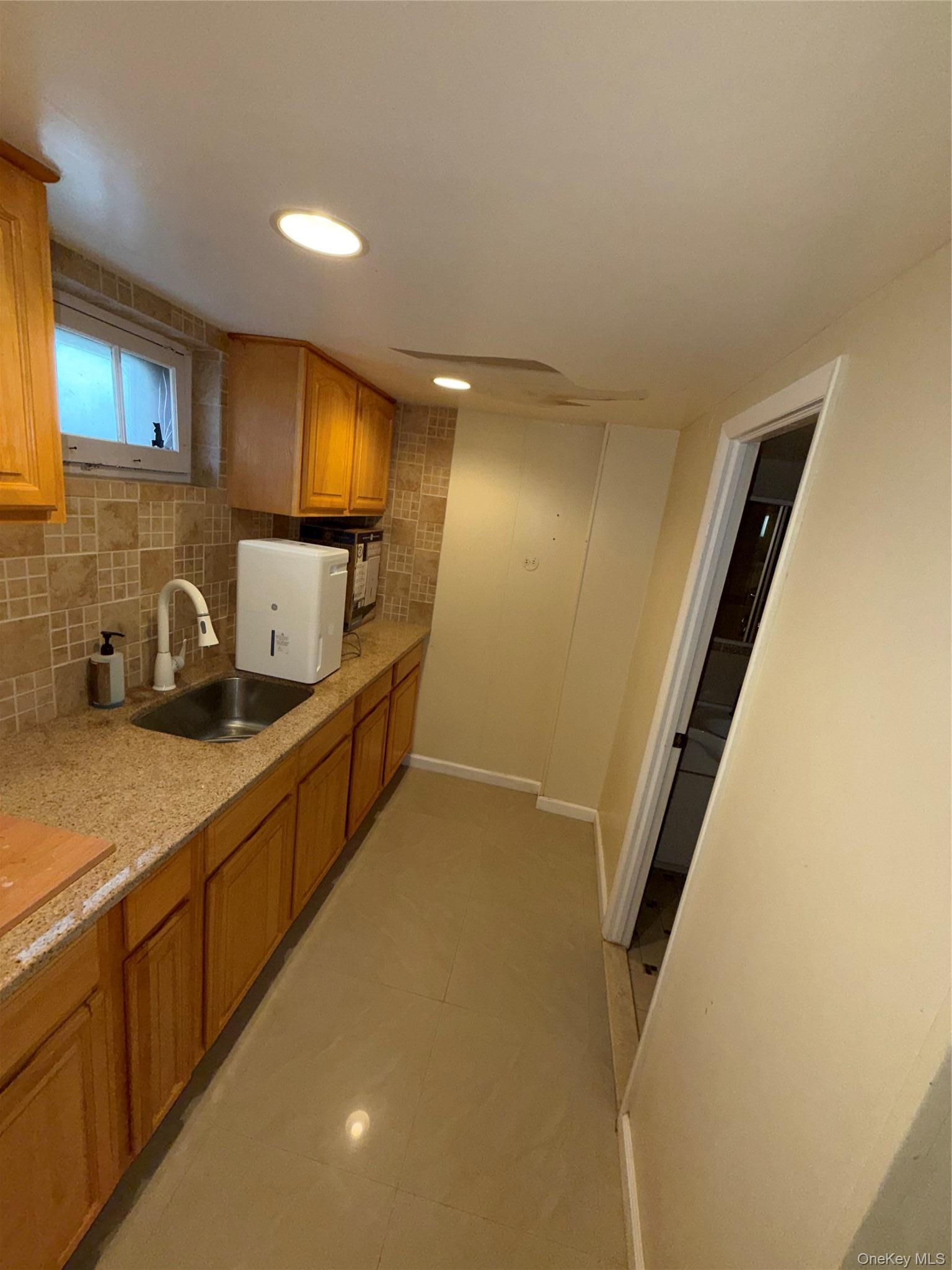 Single Family N 12th Street Nassau County, NY 11040, MLS-1017274-15
