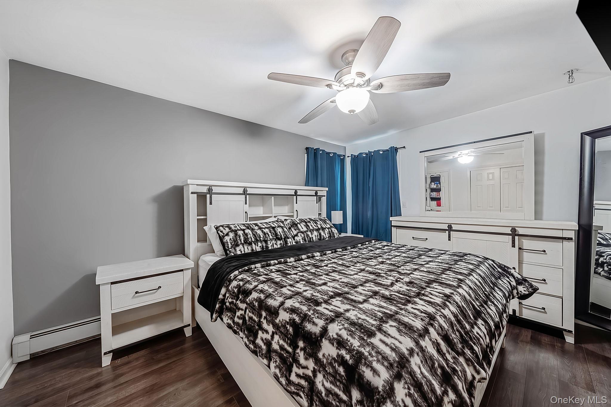 Single Family Amarr Drive Suffolk County, NY 11967, MLS-1017292-21