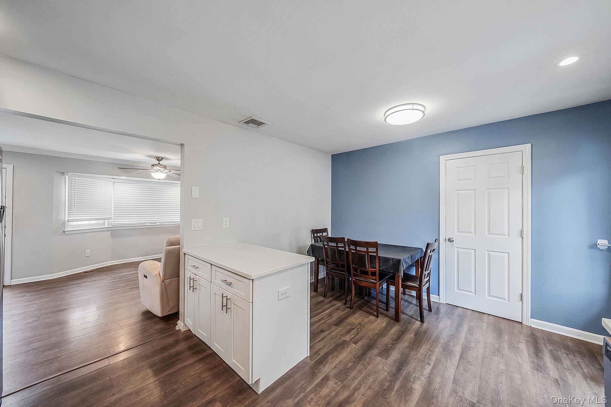 Single Family Amarr Drive Suffolk County, NY 11967, MLS-1017292-9