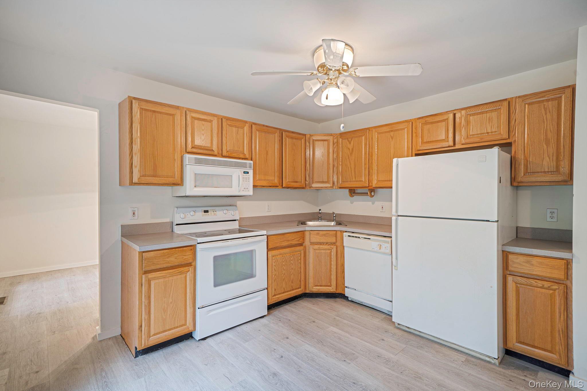 Single Family Community Road Suffolk County, NY 11727, MLS-1017305-6