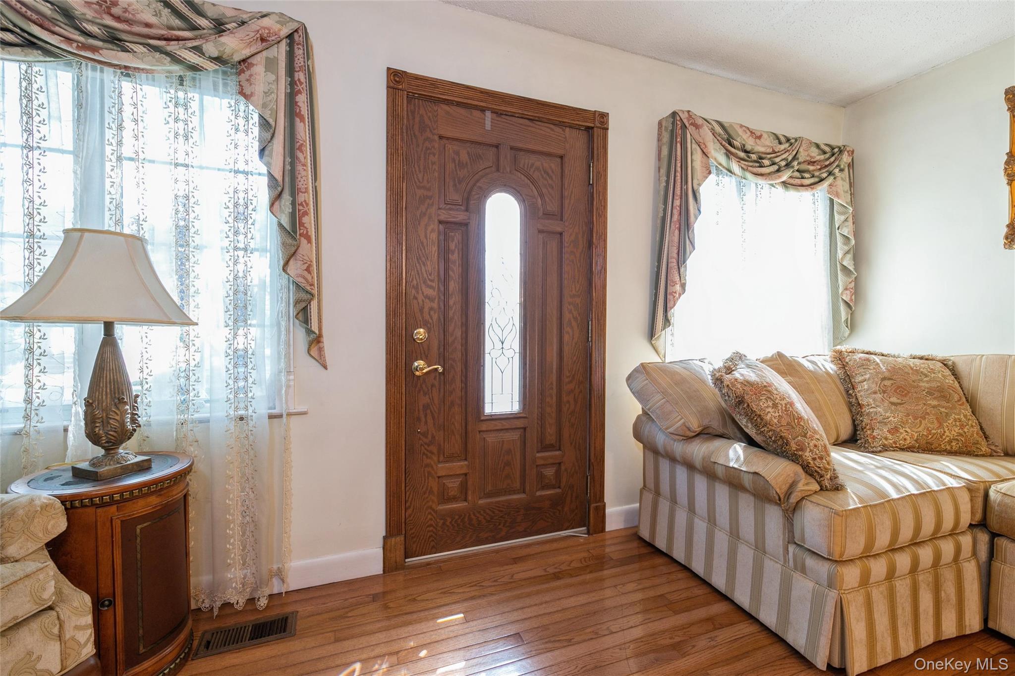 Single Family Devon Street  Nassau County, NY 11563, MLS-1017315-3
