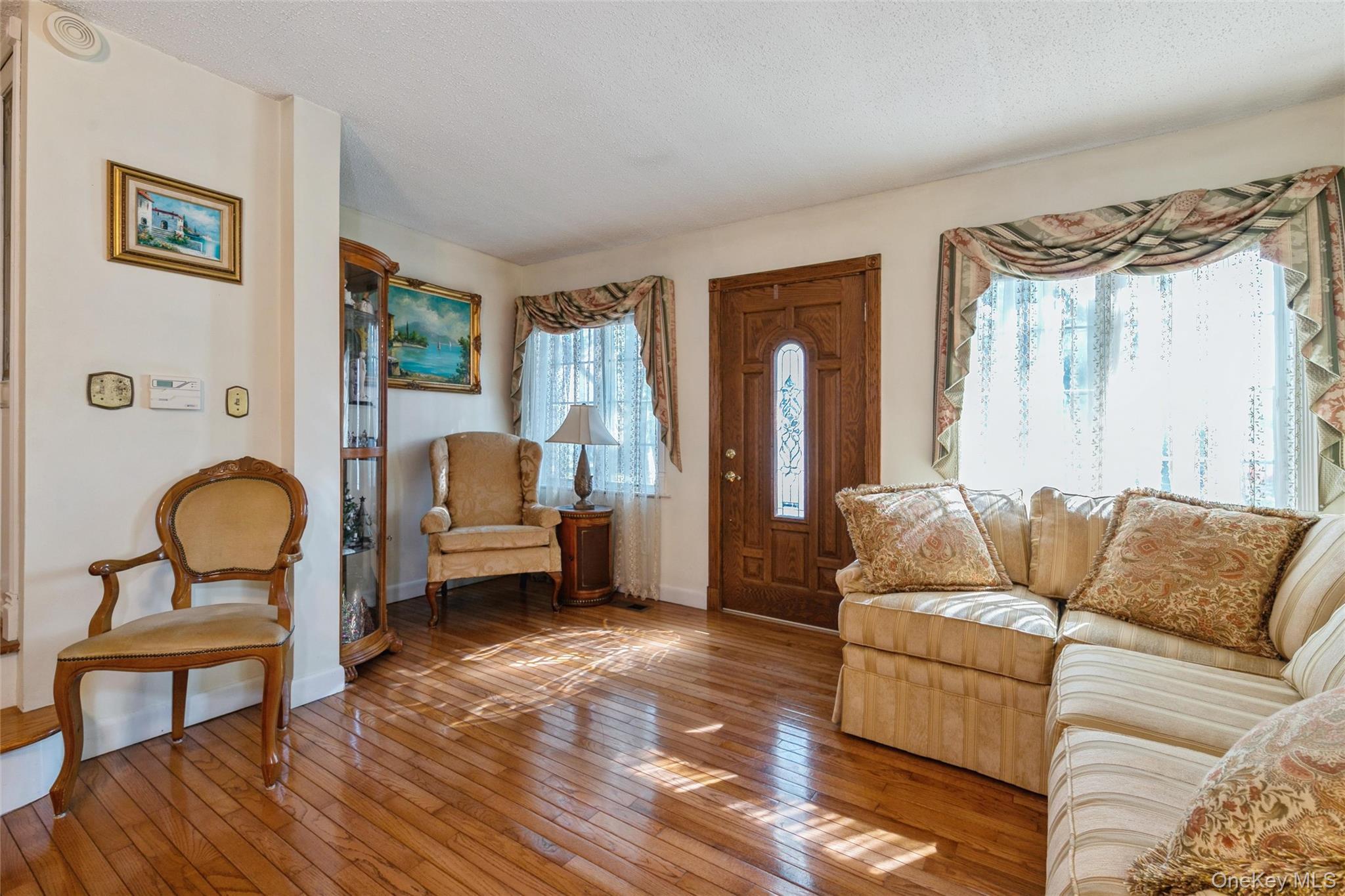 Single Family Devon Street  Nassau County, NY 11563, MLS-1017315-6
