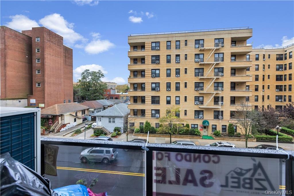Condo W End Avenue  Brooklyn, NY 11235, MLS-1017326-34