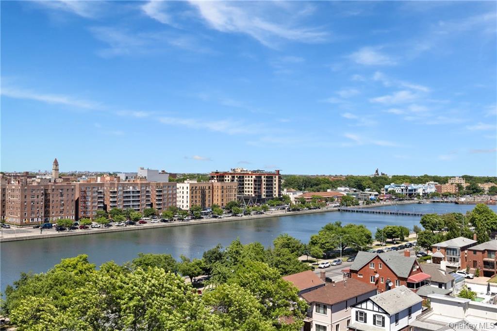 Condo W End Avenue  Brooklyn, NY 11235, MLS-1017326-36
