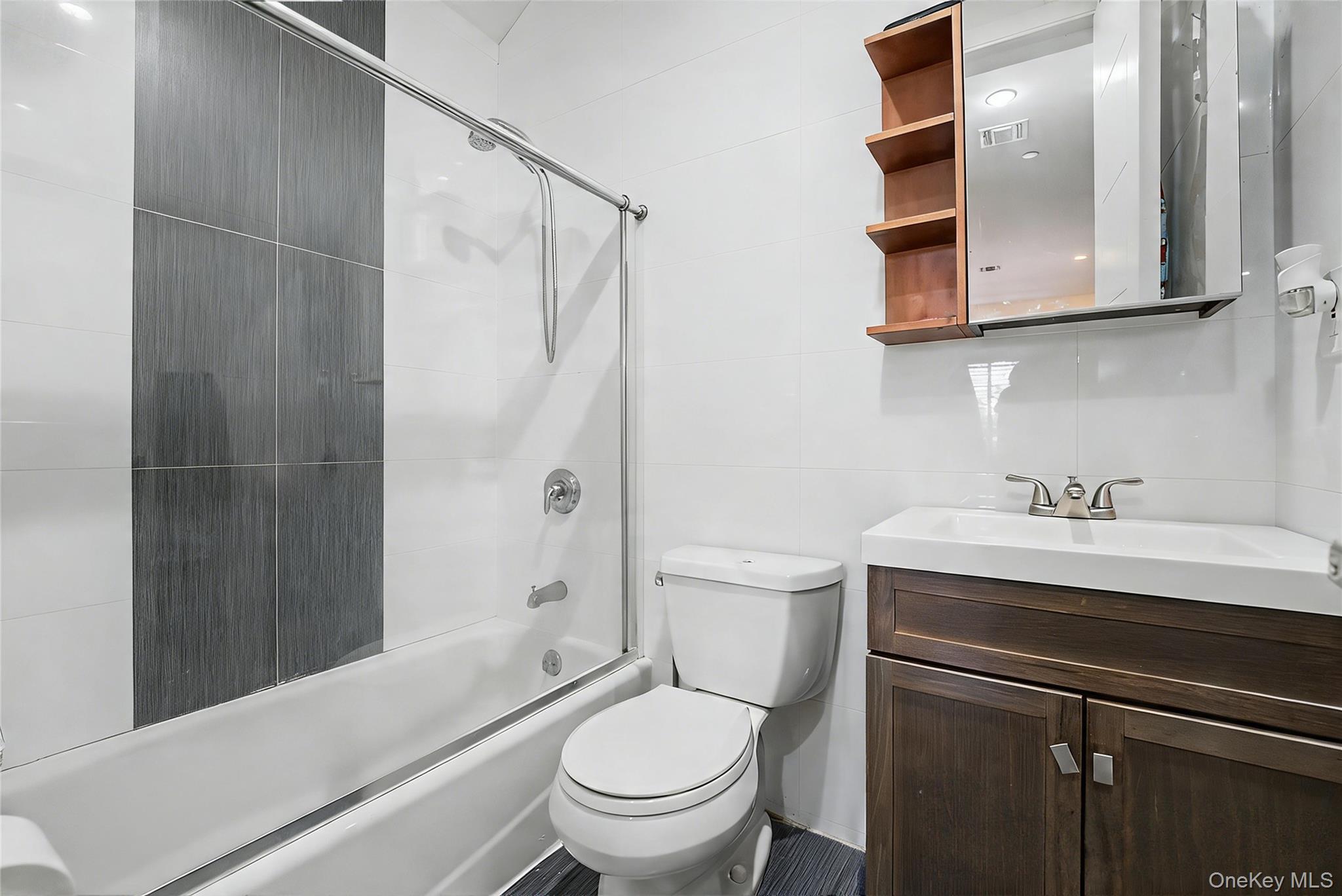 Single Family 27th Avenue  Queens, NY 11102, MLS-1017335-16