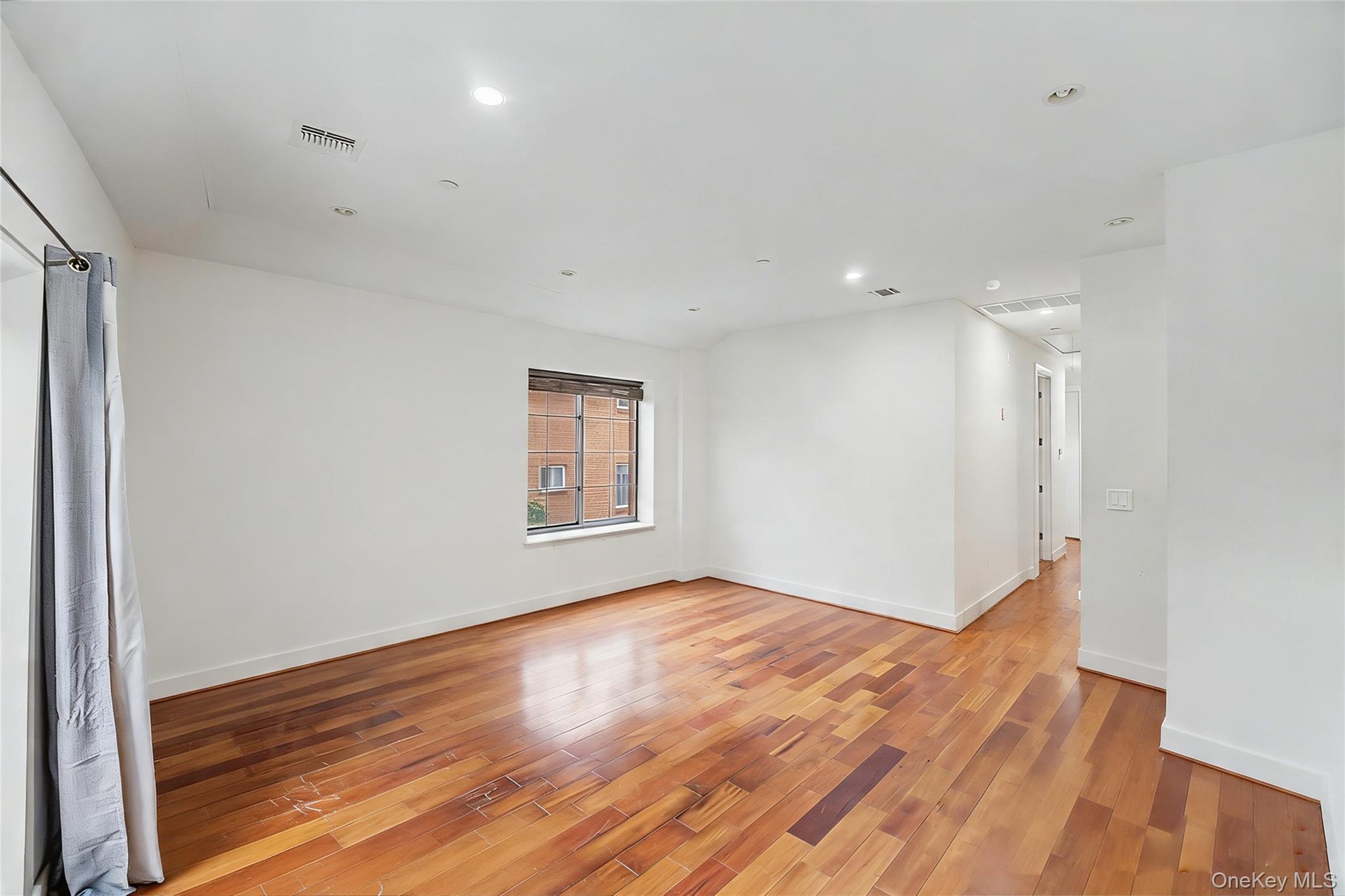 Single Family 27th Avenue  Queens, NY 11102, MLS-1017335-20