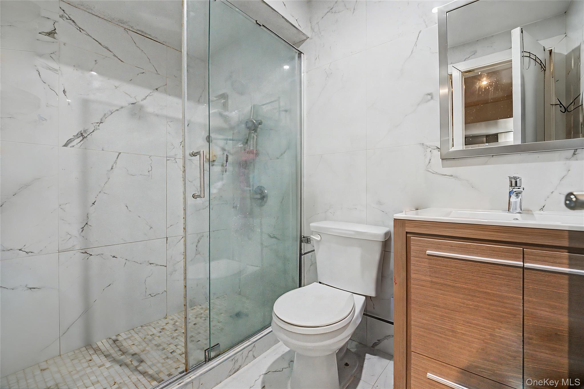 Single Family 27th Avenue  Queens, NY 11102, MLS-1017335-21