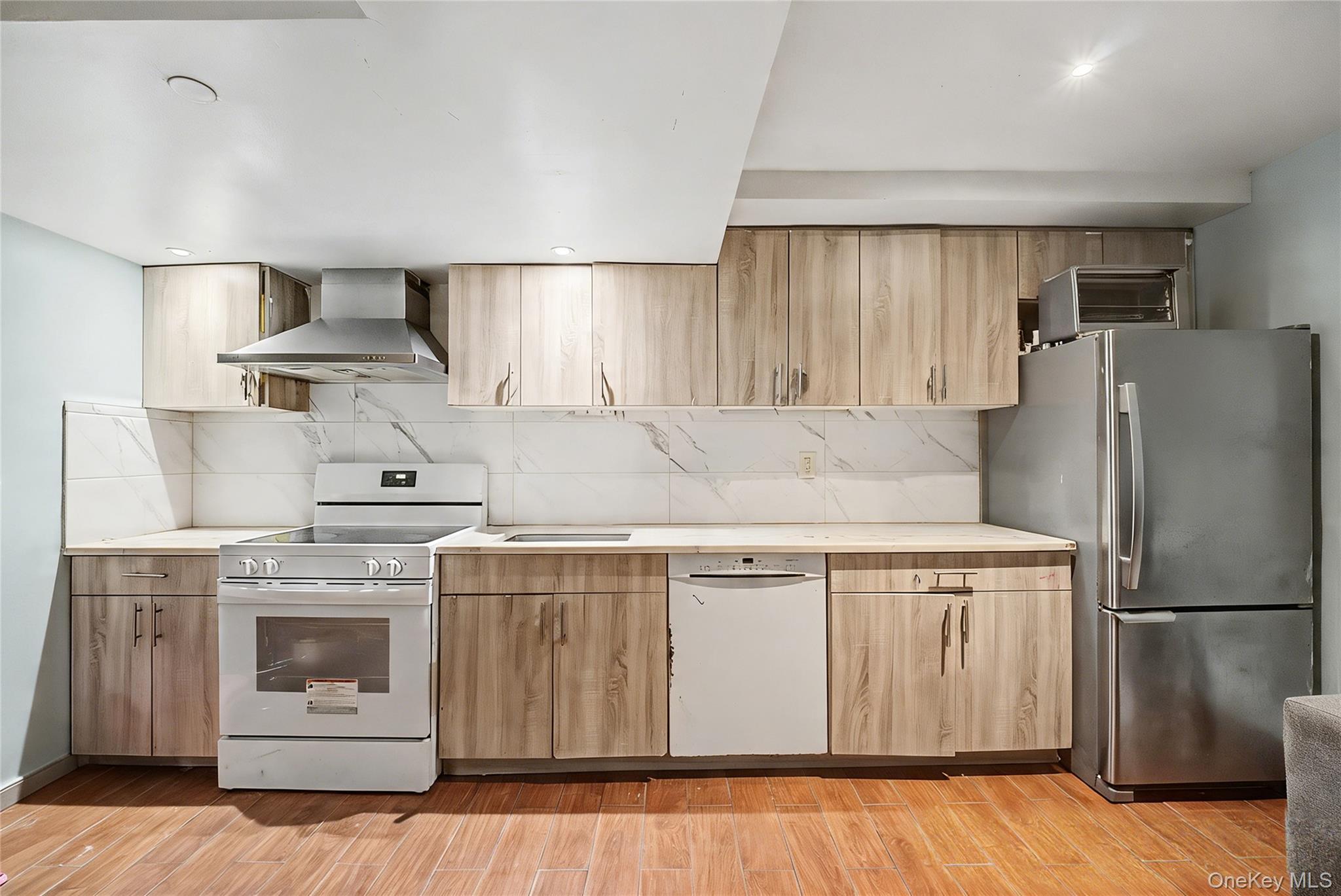 Single Family 27th Avenue  Queens, NY 11102, MLS-1017335-22