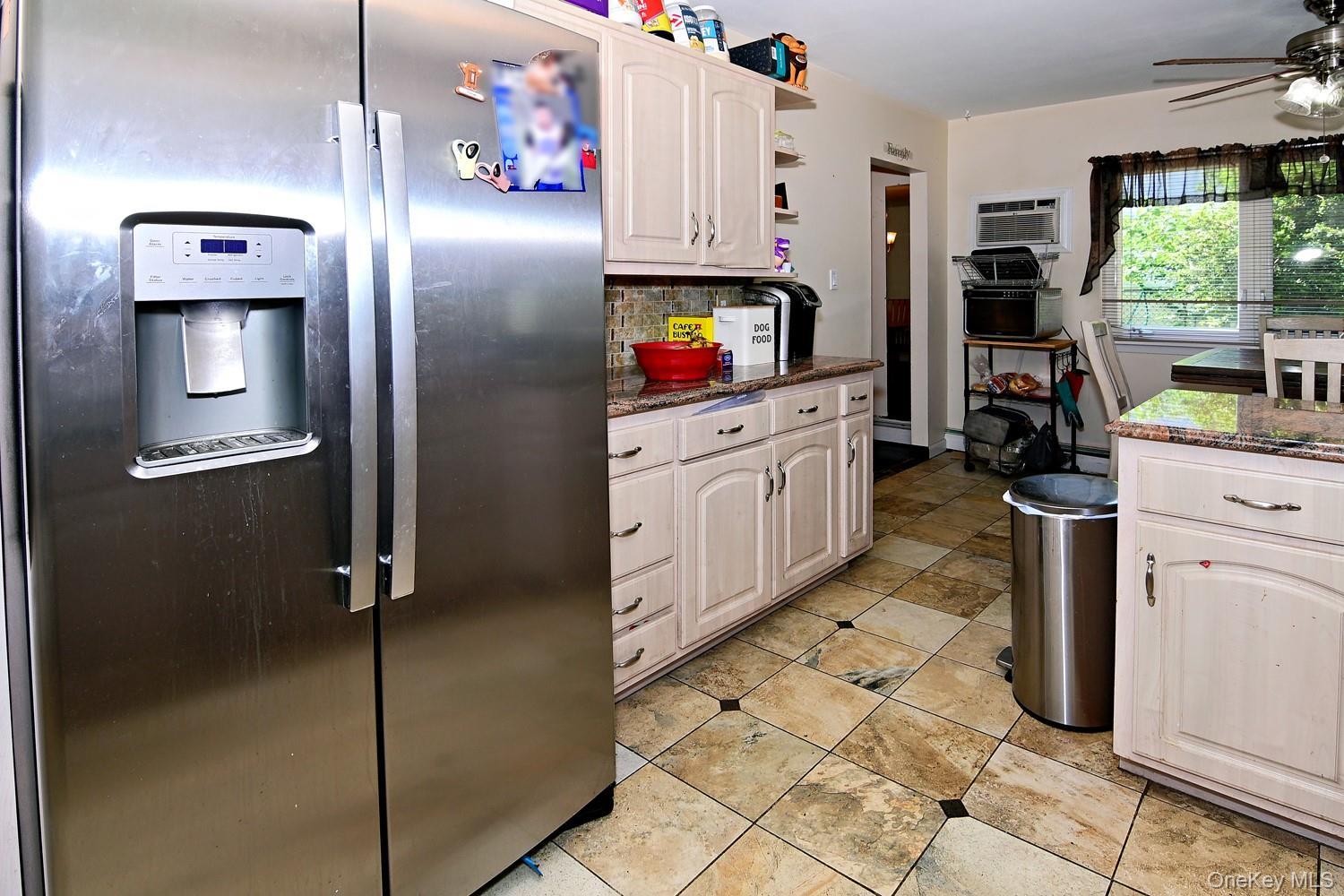 Single Family Willow Street  Suffolk County, NY 11784, MLS-1017396-21