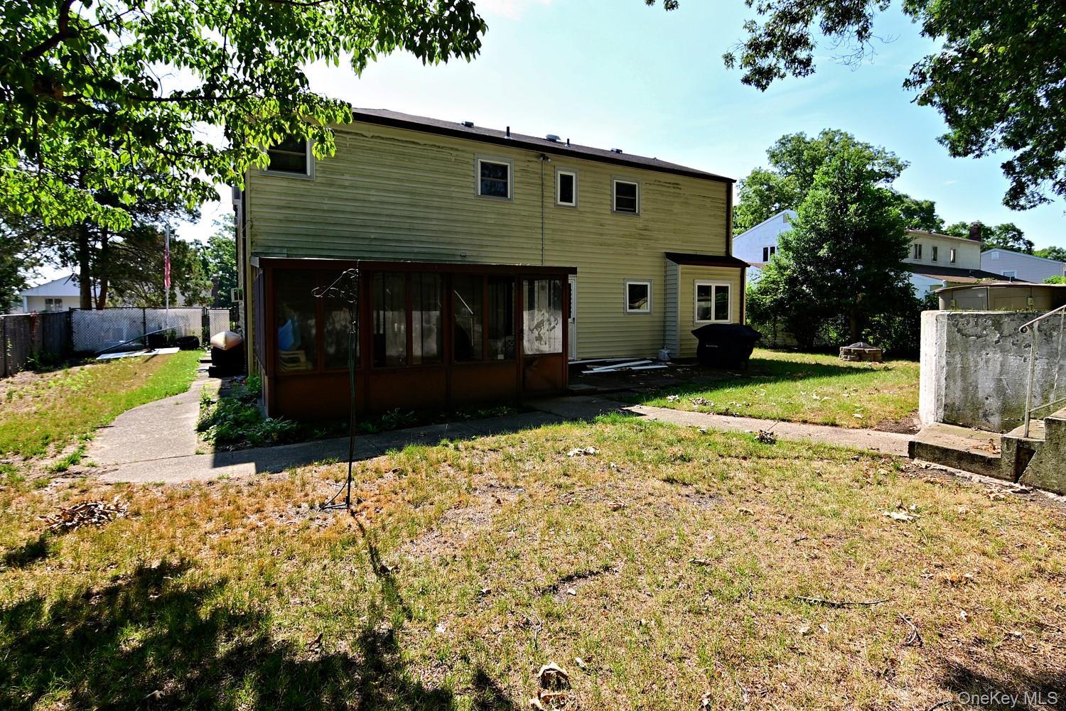 Single Family Willow Street  Suffolk County, NY 11784, MLS-1017396-33