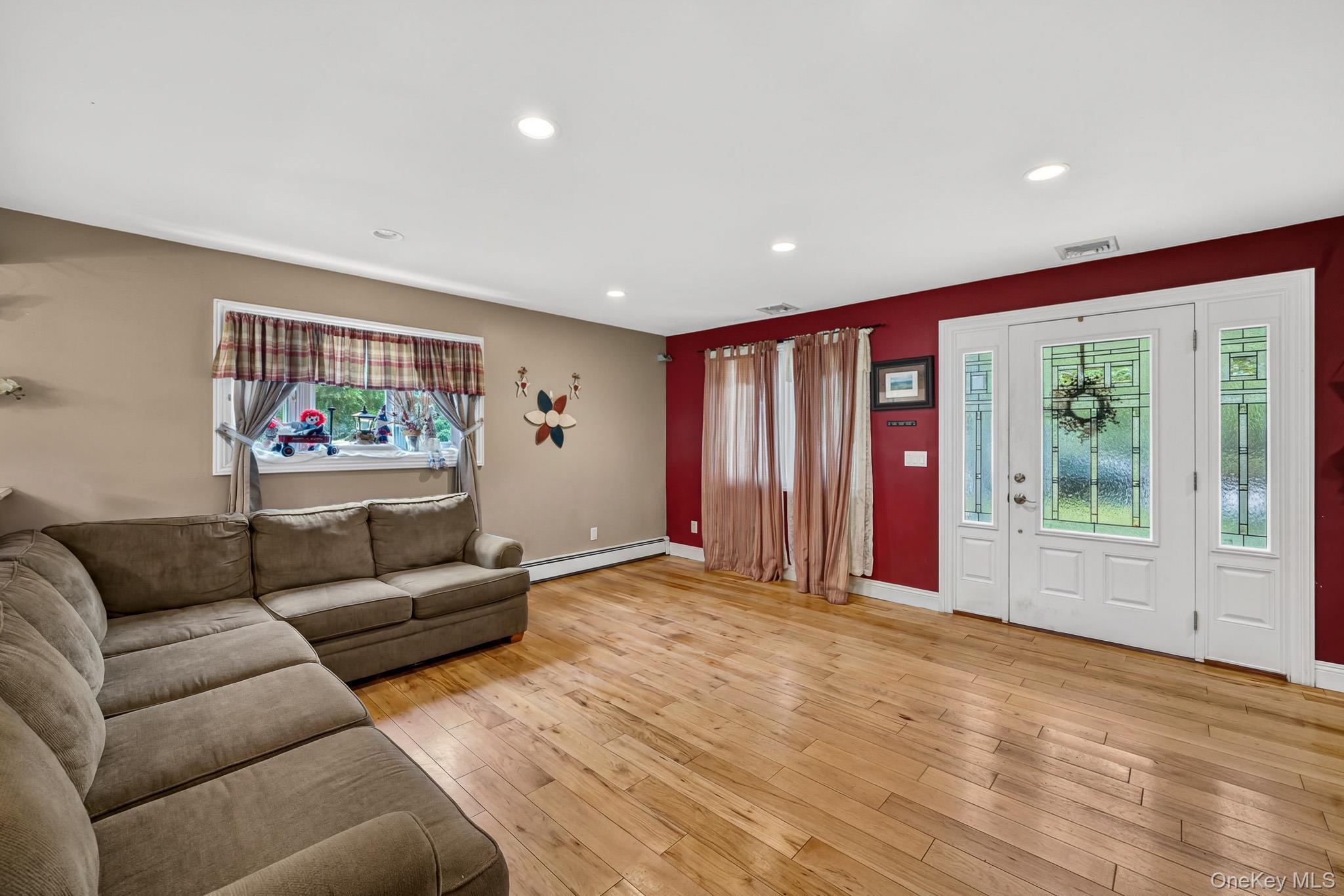 Single Family Keller Drive Suffolk County, NY 11950, MLS-1017411-10