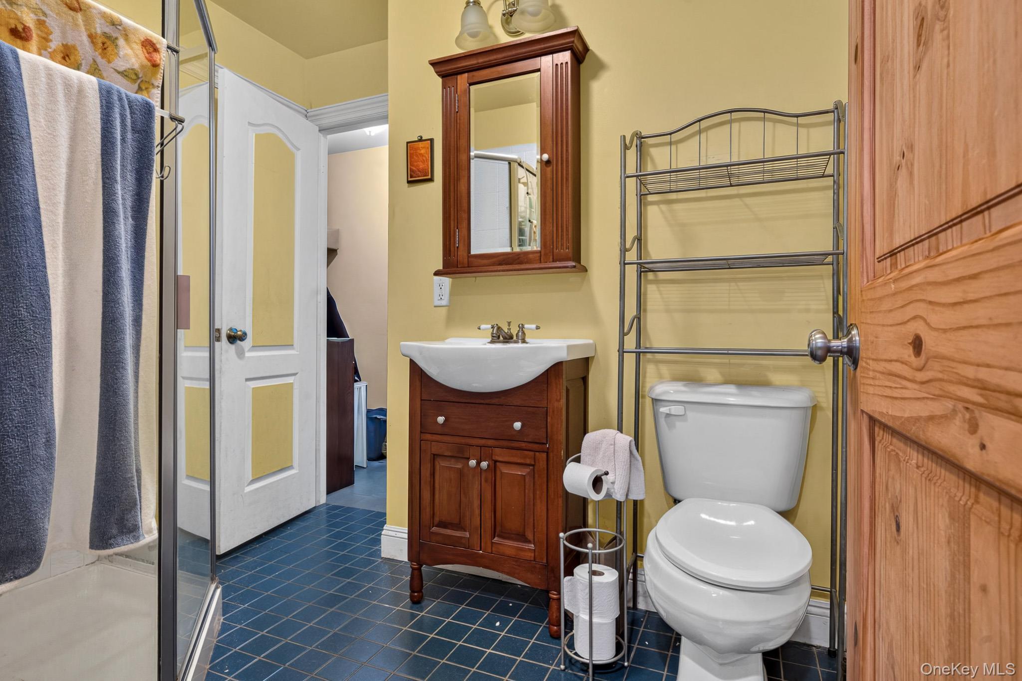 Single Family Keller Drive Suffolk County, NY 11950, MLS-1017411-32