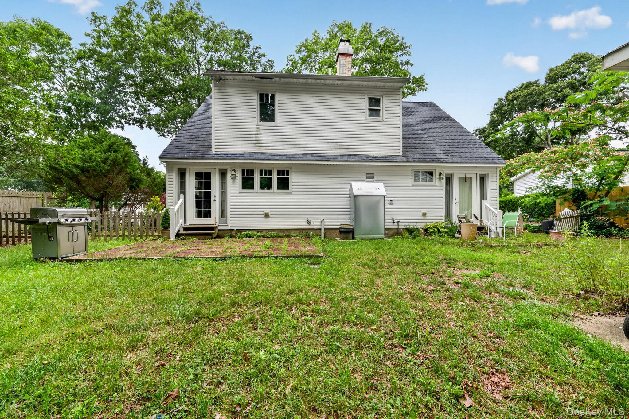 Single Family Keller Drive Suffolk County, NY 11950, MLS-1017411-34