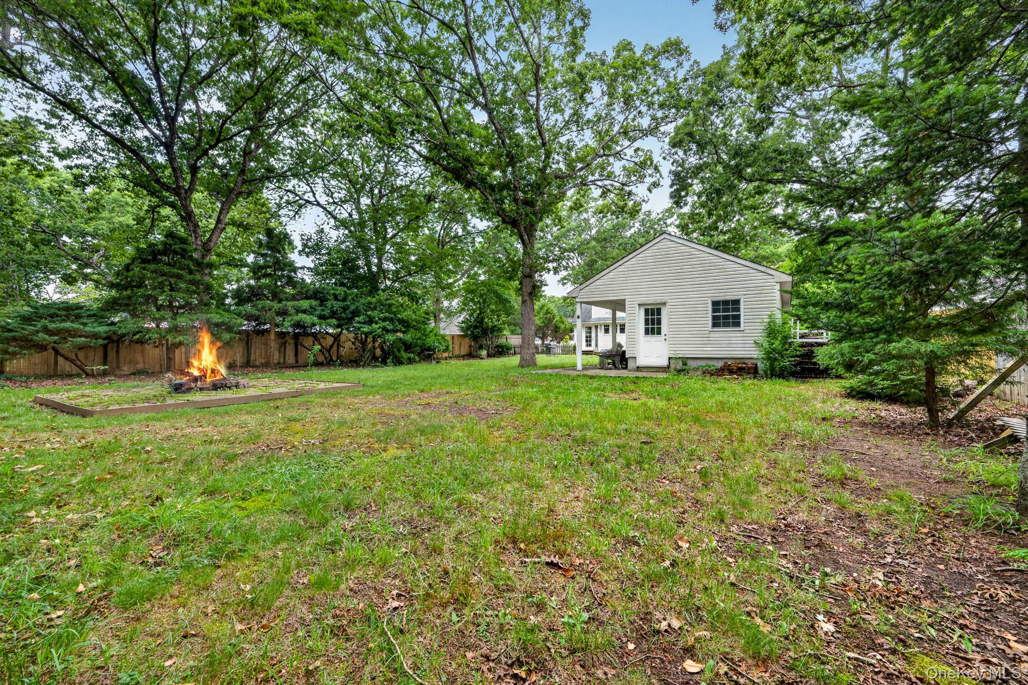 Single Family Keller Drive Suffolk County, NY 11950, MLS-1017411-37