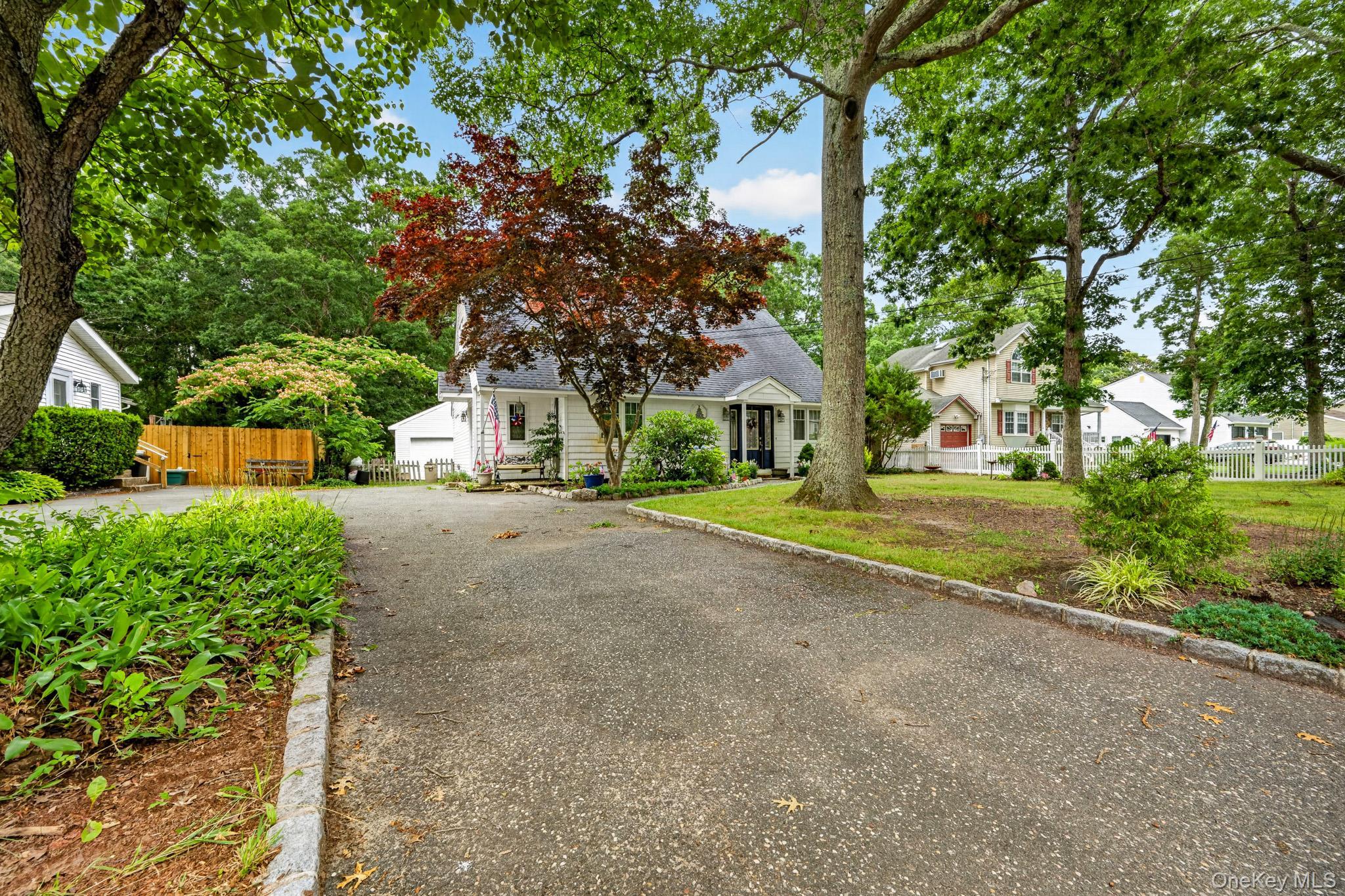 Single Family Keller Drive Suffolk County, NY 11950, MLS-1017411-43