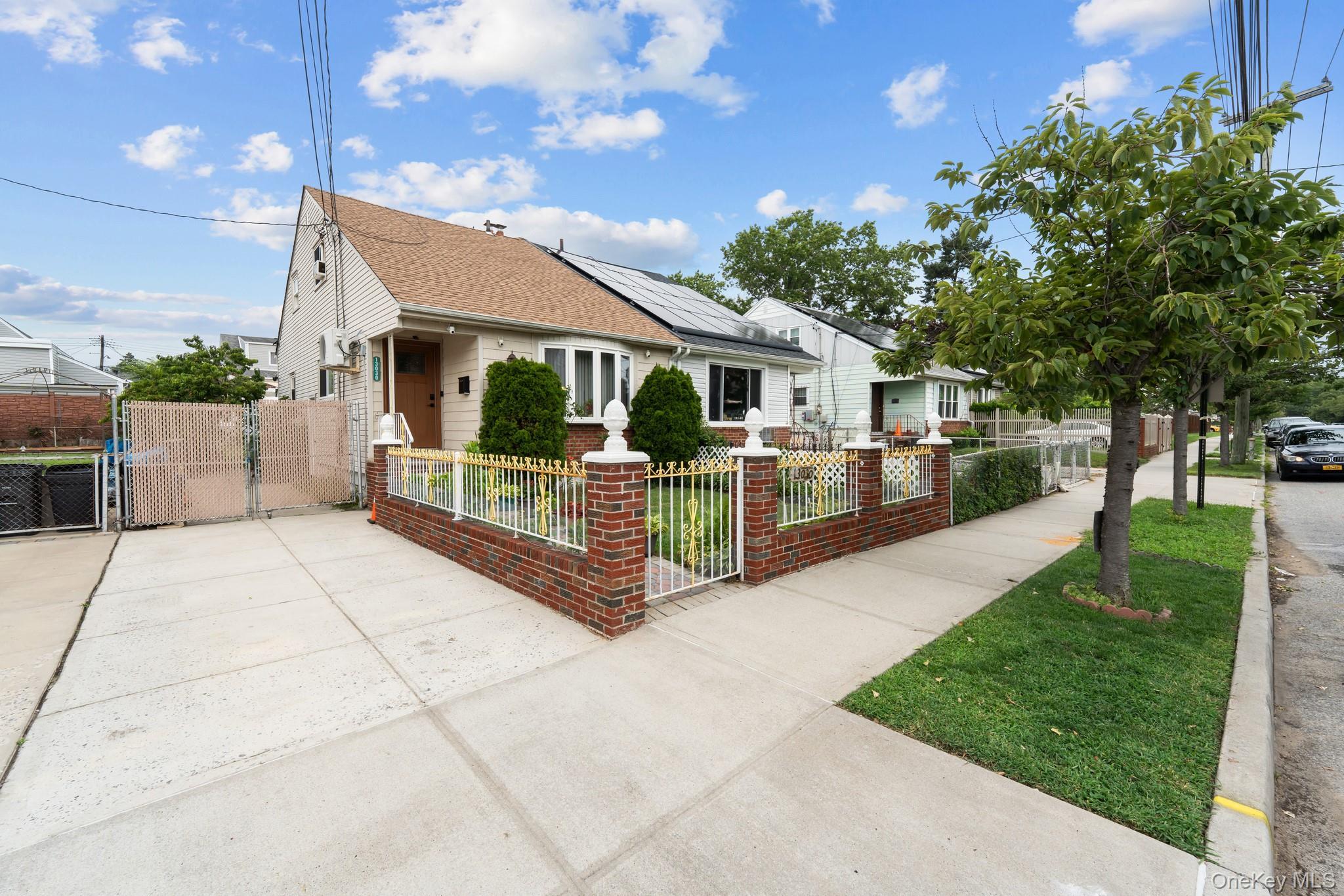 Single Family 145th Street  Queens, NY 11436, MLS-1017416-3