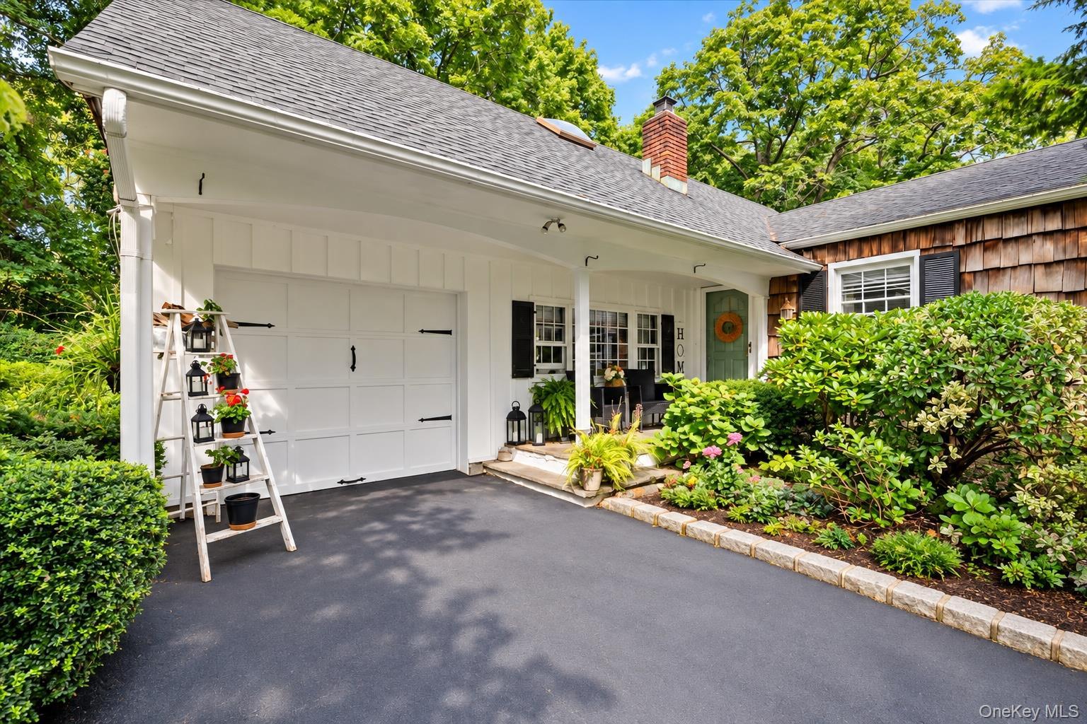Single Family Rancher Place  Suffolk County, NY 11743, MLS-1017465-2