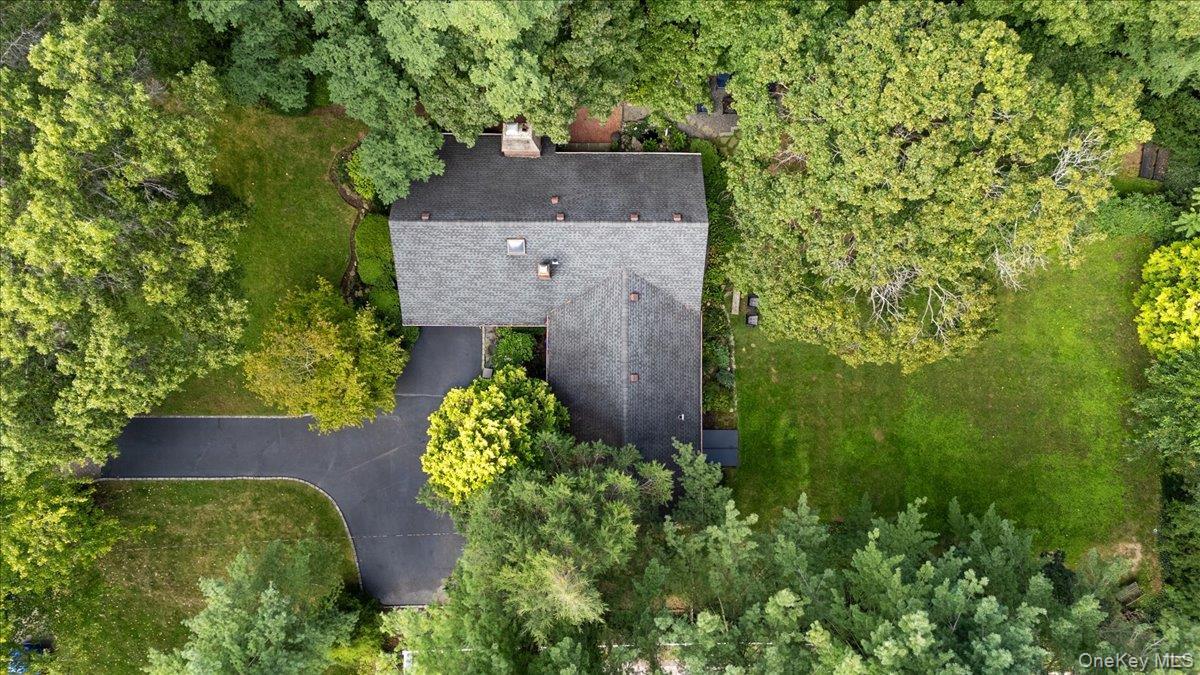 Single Family Rancher Place  Suffolk County, NY 11743, MLS-1017465-39