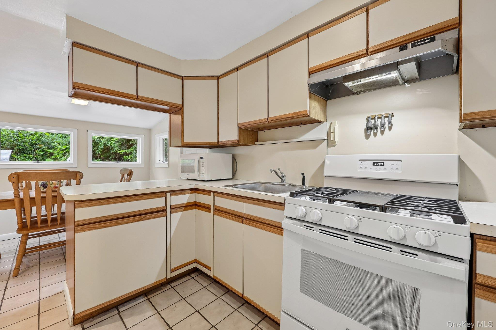 Single Family Sylvan Trail  Orange County, NY 10950, MLS-1017469-16