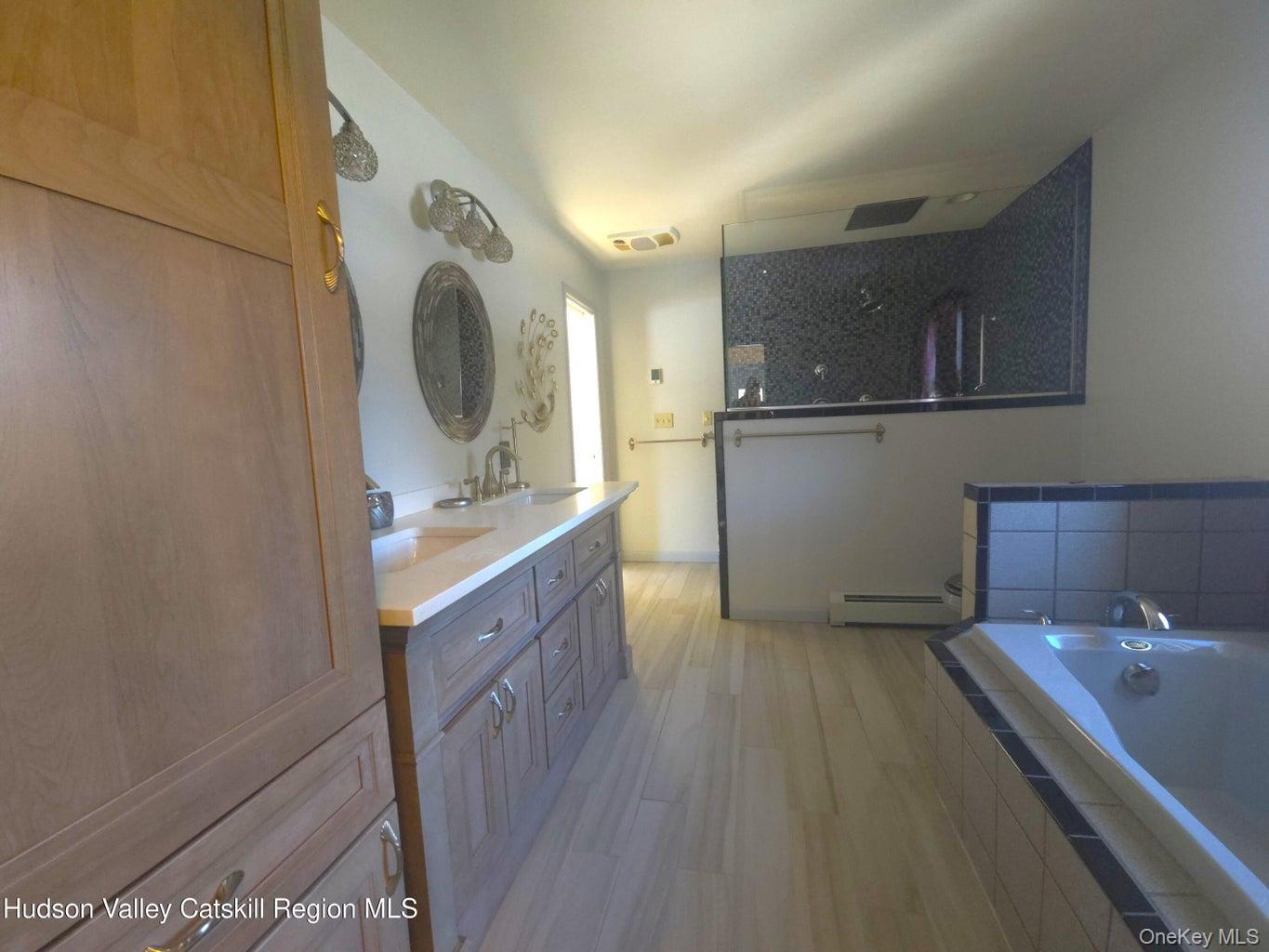 Single Family Lucas Avenue Extension Ulster County, NY 12443, MLS-1017482-16
