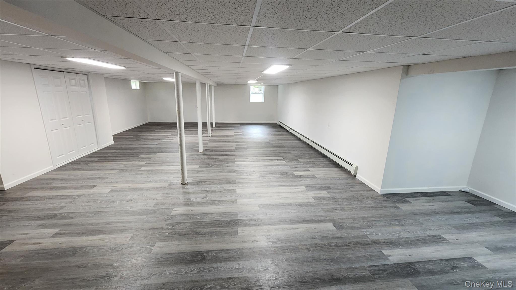 Single Family Peconic Lane Suffolk County, NY 11958, MLS-1017498-16