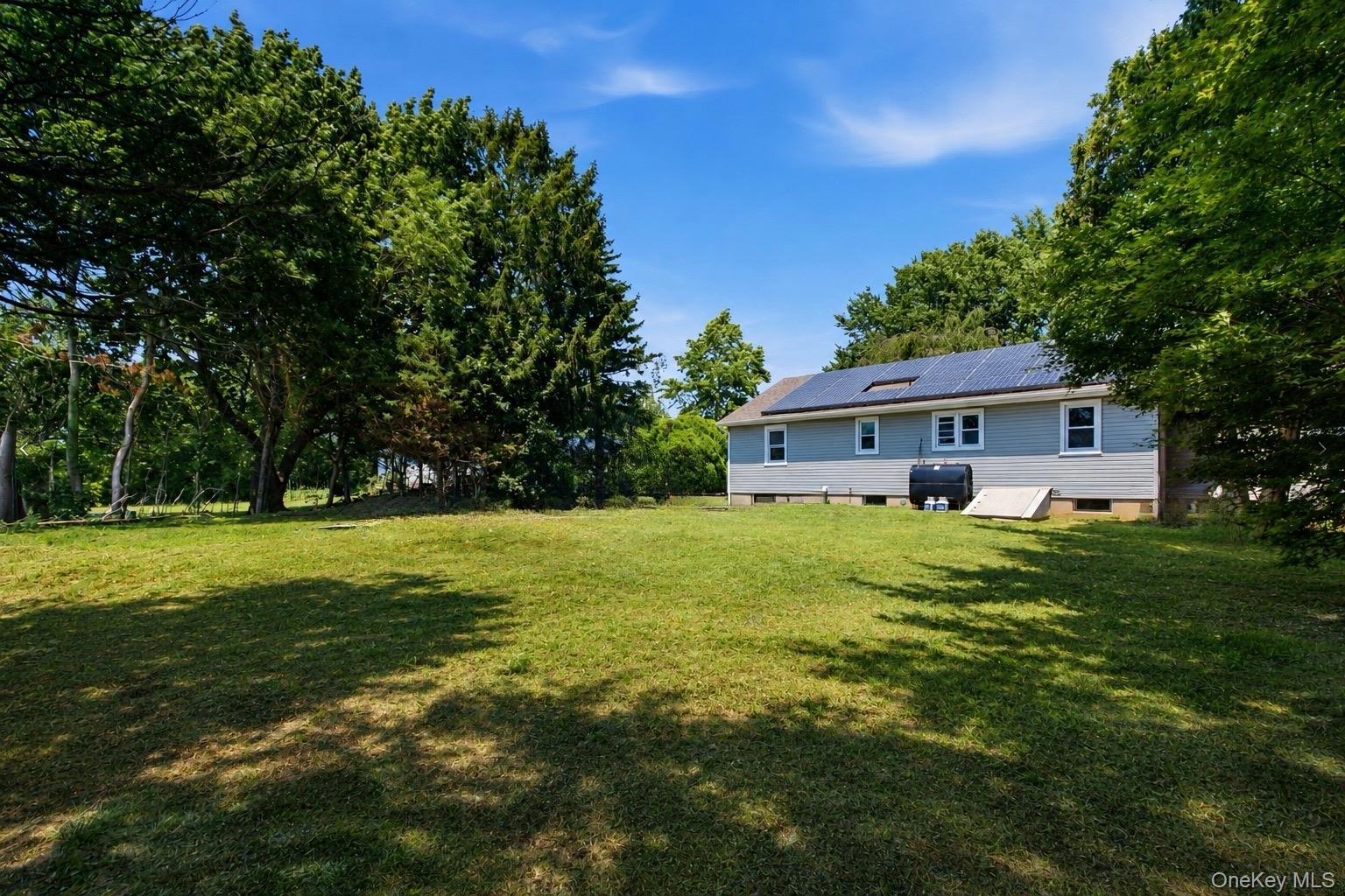 Single Family Peconic Lane Suffolk County, NY 11958, MLS-1017498-2