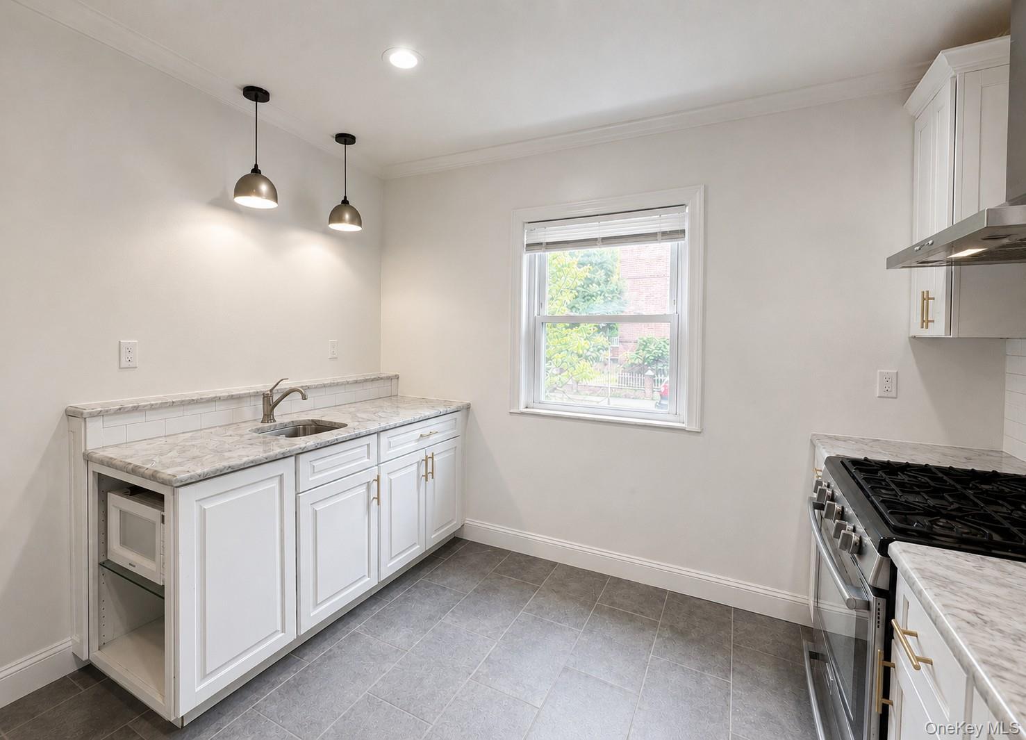 Single Family 21st Drive  Queens, NY 11105, MLS-1017507-15