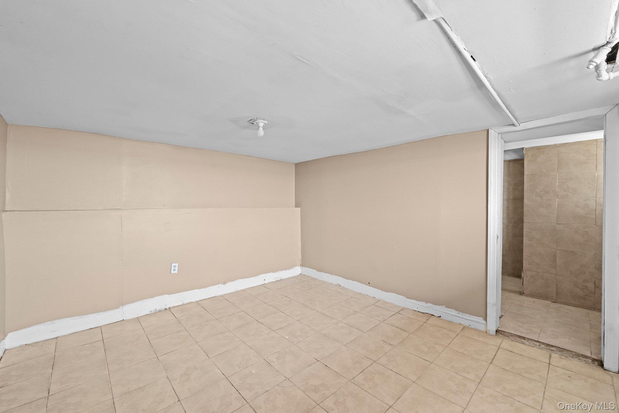 Single Family 169th Street Queens, NY 11434, MLS-1017568-14