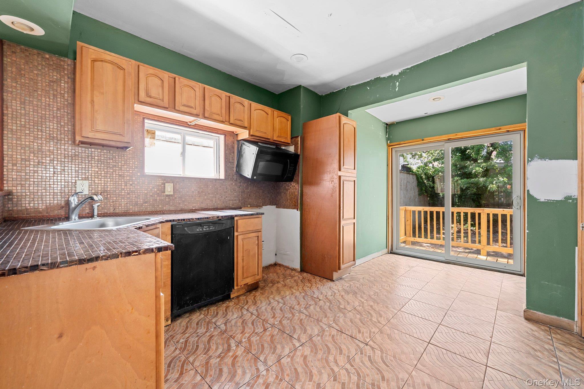 Single Family 169th Street Queens, NY 11434, MLS-1017568-6