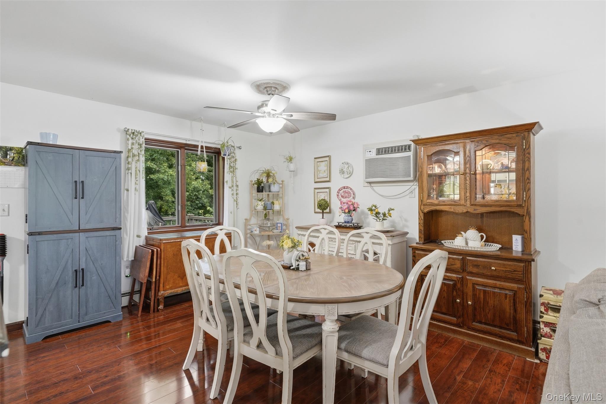 Single Family Roxanne Boulevard Ulster County, NY 12528, MLS-1017607-13