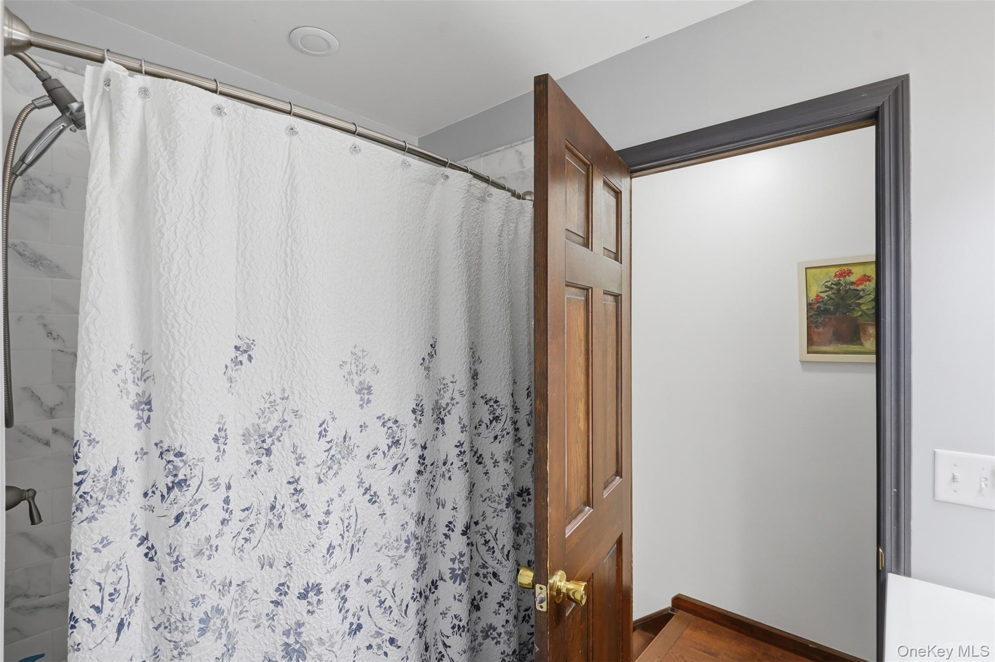 Single Family Roxanne Boulevard Ulster County, NY 12528, MLS-1017607-15