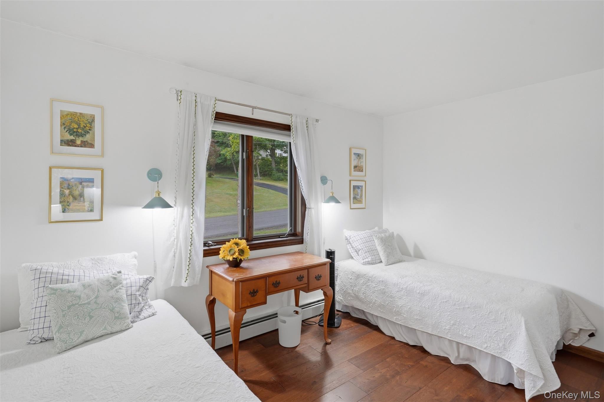 Single Family Roxanne Boulevard Ulster County, NY 12528, MLS-1017607-25