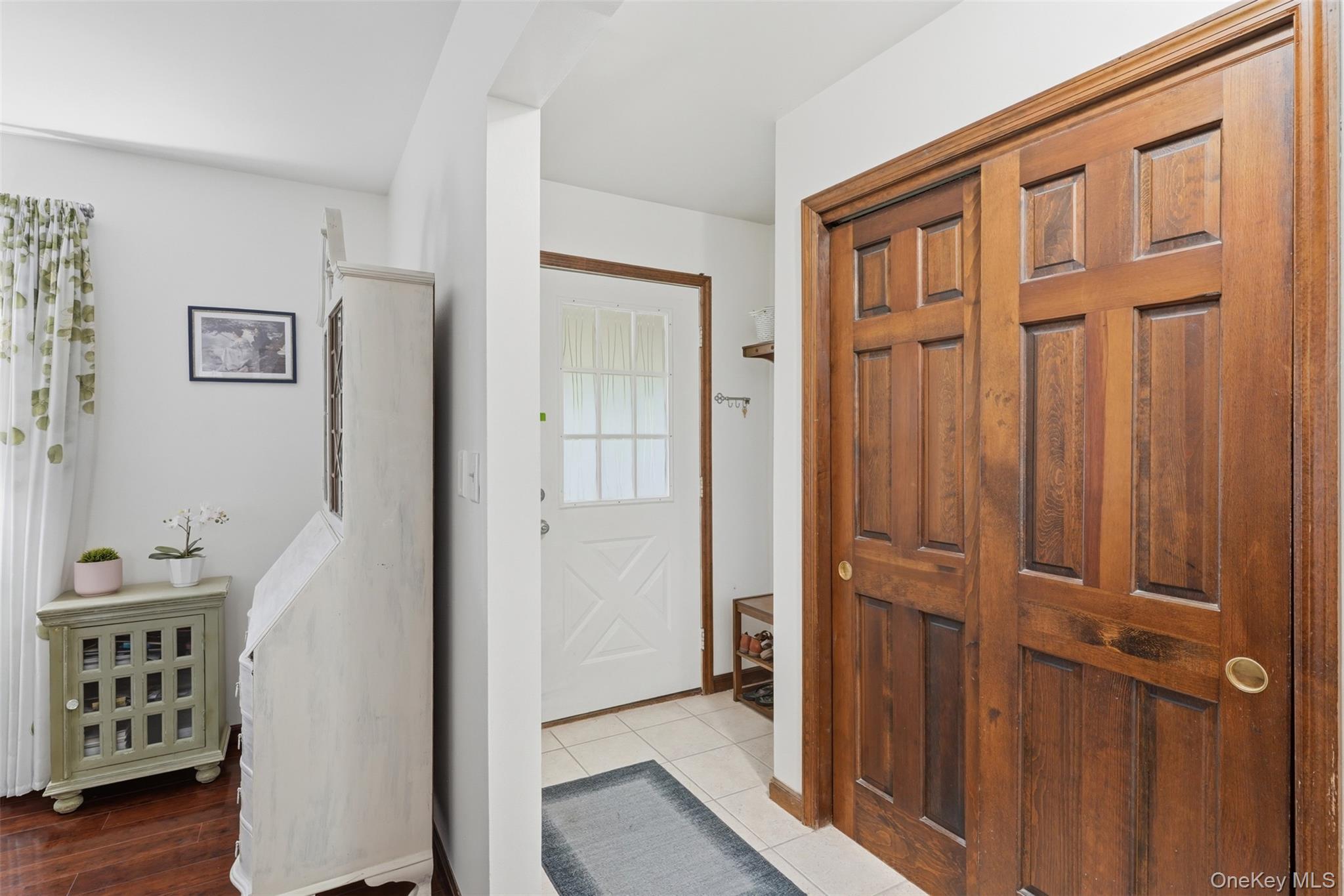 Single Family Roxanne Boulevard Ulster County, NY 12528, MLS-1017607-3