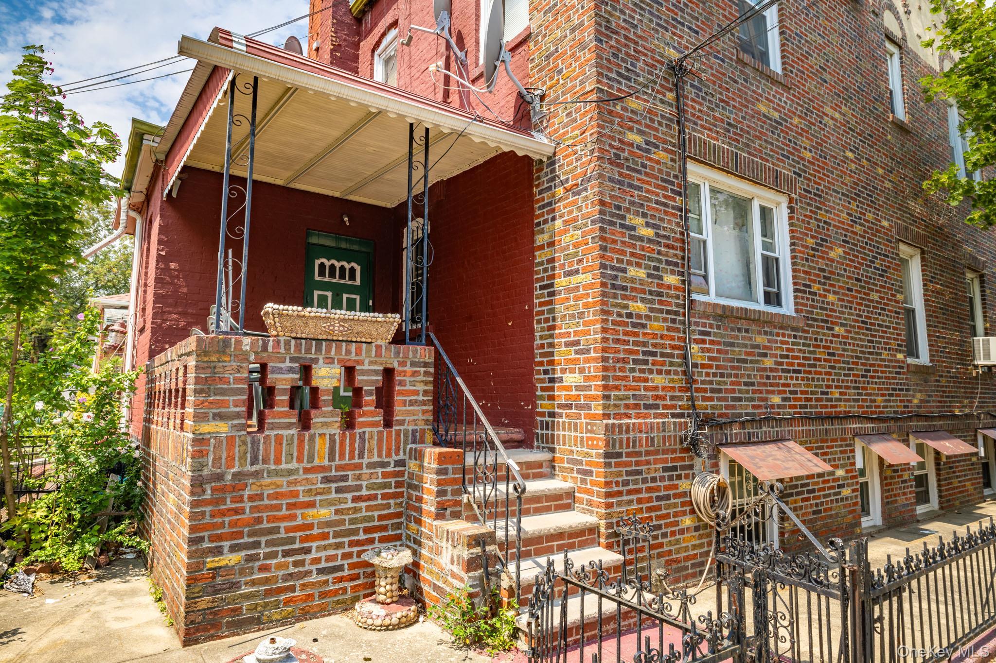Single Family Aveune M  Brooklyn, NY 11234, MLS-1017616-10