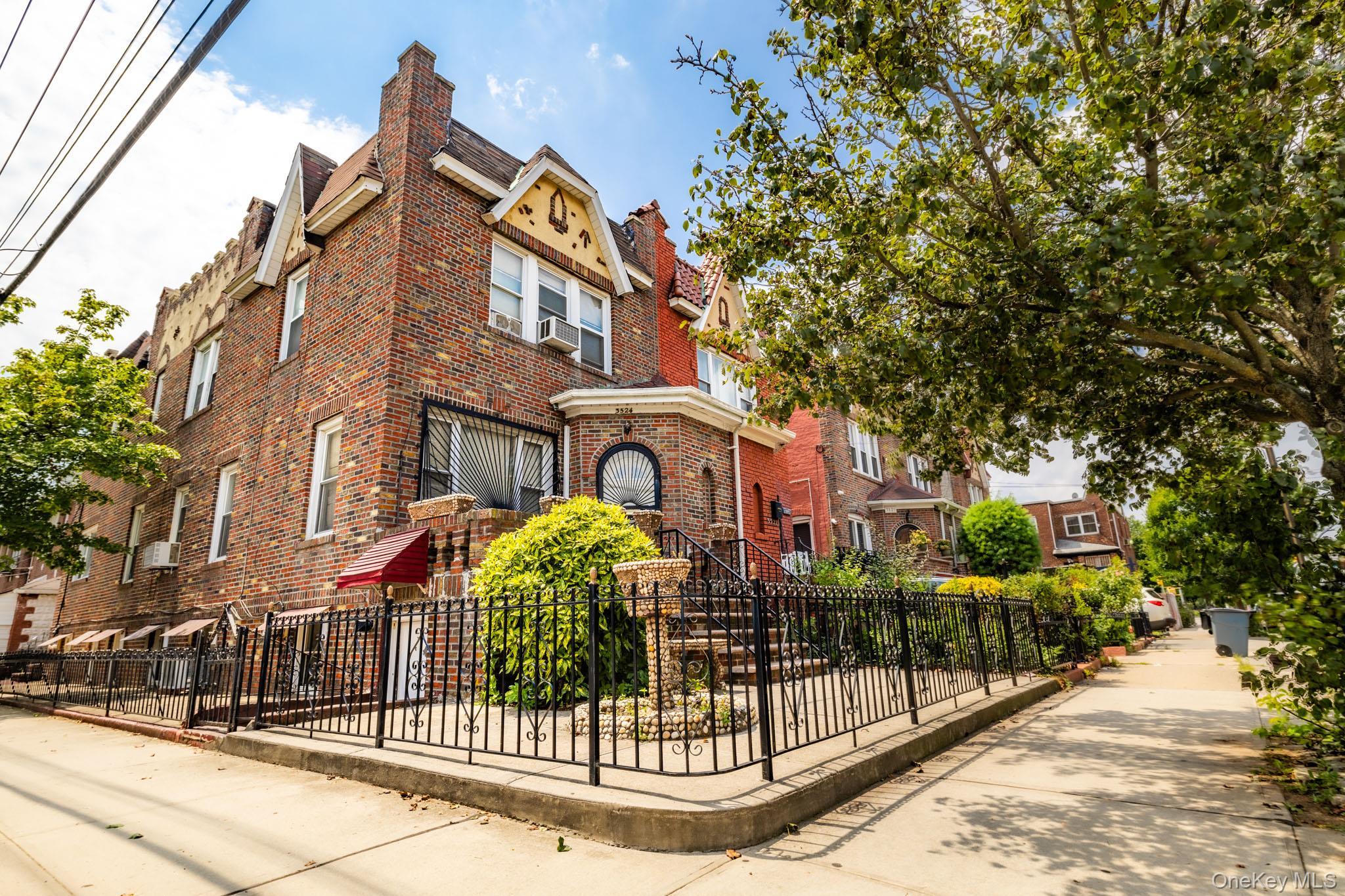 Single Family Aveune M  Brooklyn, NY 11234, MLS-1017616-5