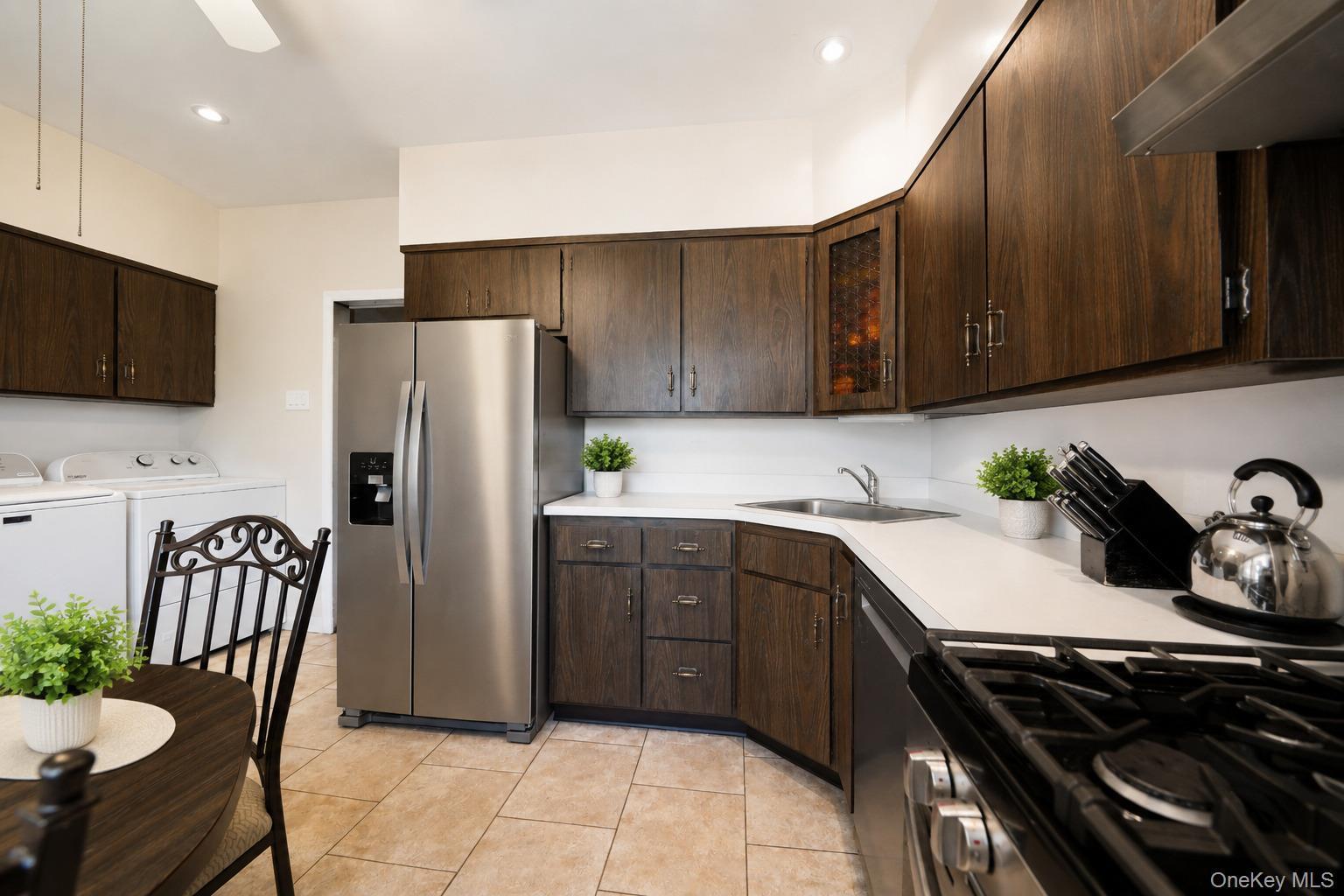 Single Family 62nd Avenue Queens, NY 11379, MLS-1017627-7