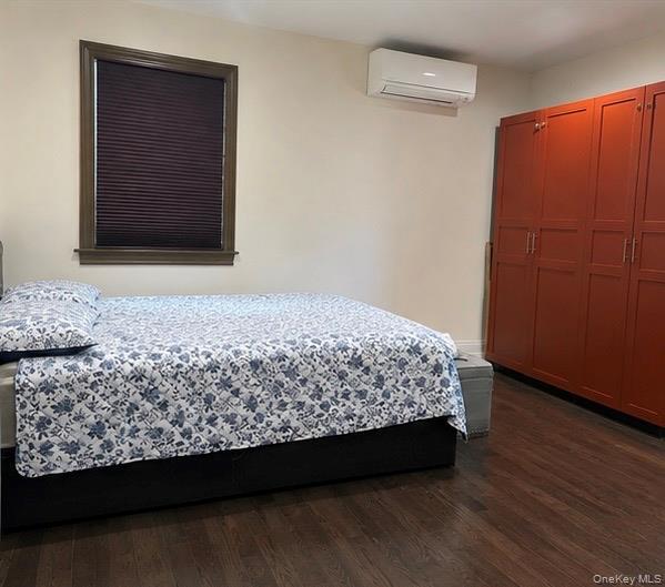 Single Family 54th Avenue  Queens, NY 11362, MLS-1017681-13
