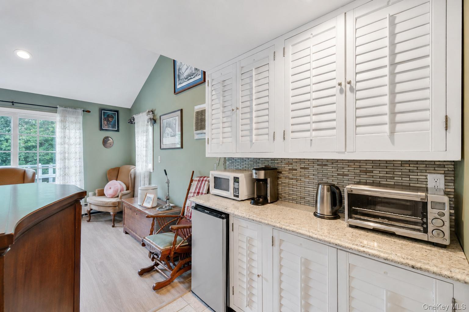 Single Family Joan Road Suffolk County, NY 11706, MLS-1017682-34
