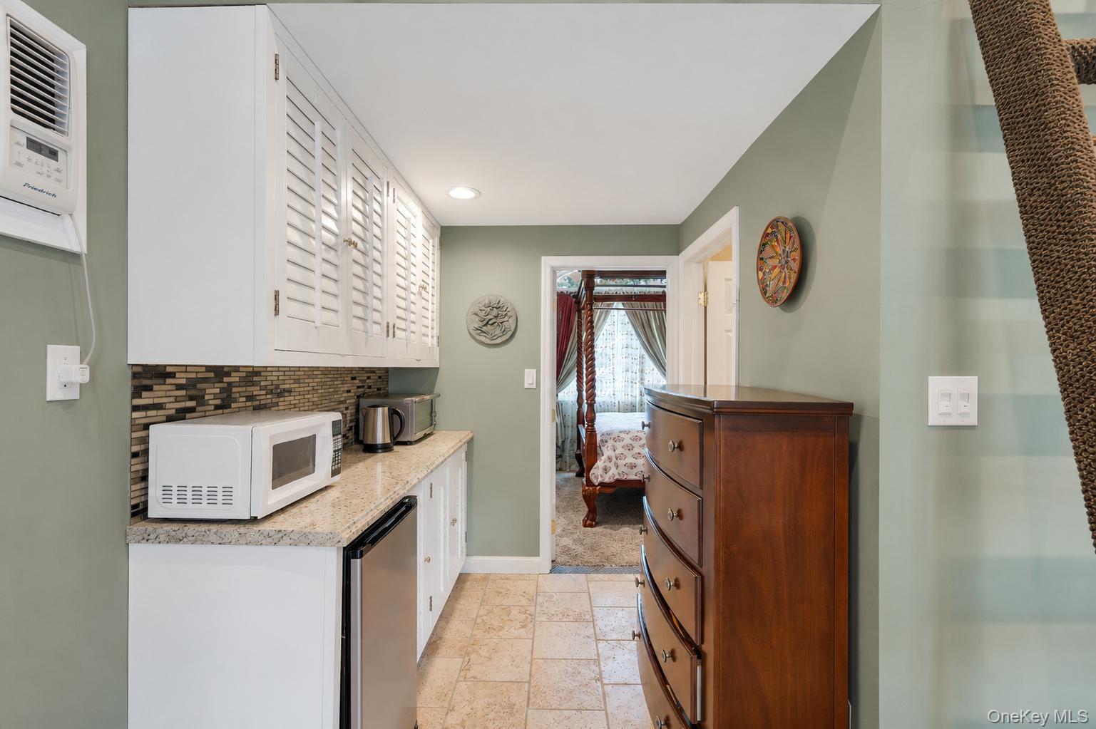 Single Family Joan Road Suffolk County, NY 11706, MLS-1017682-35