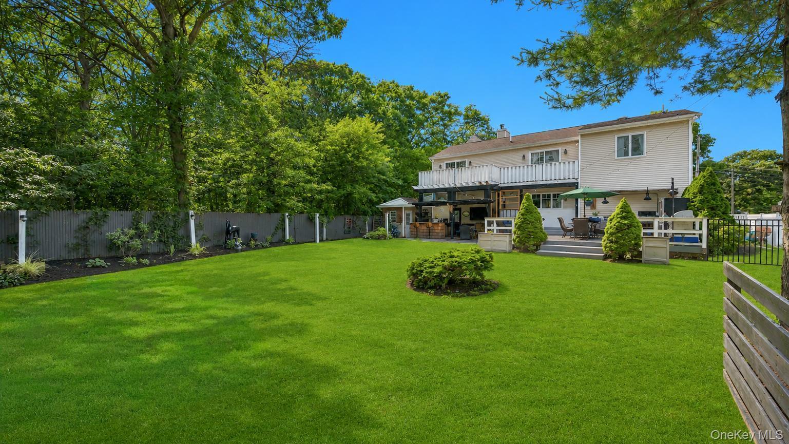 Single Family Joan Road Suffolk County, NY 11706, MLS-1017682-44