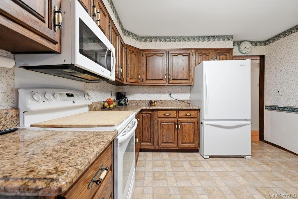 Single Family Flicker Drive  Suffolk County, NY 11953, MLS-1017701-9