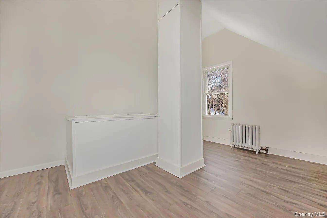Single Family Continental Hill  Nassau County, NY 11542, MLS-1017722-13