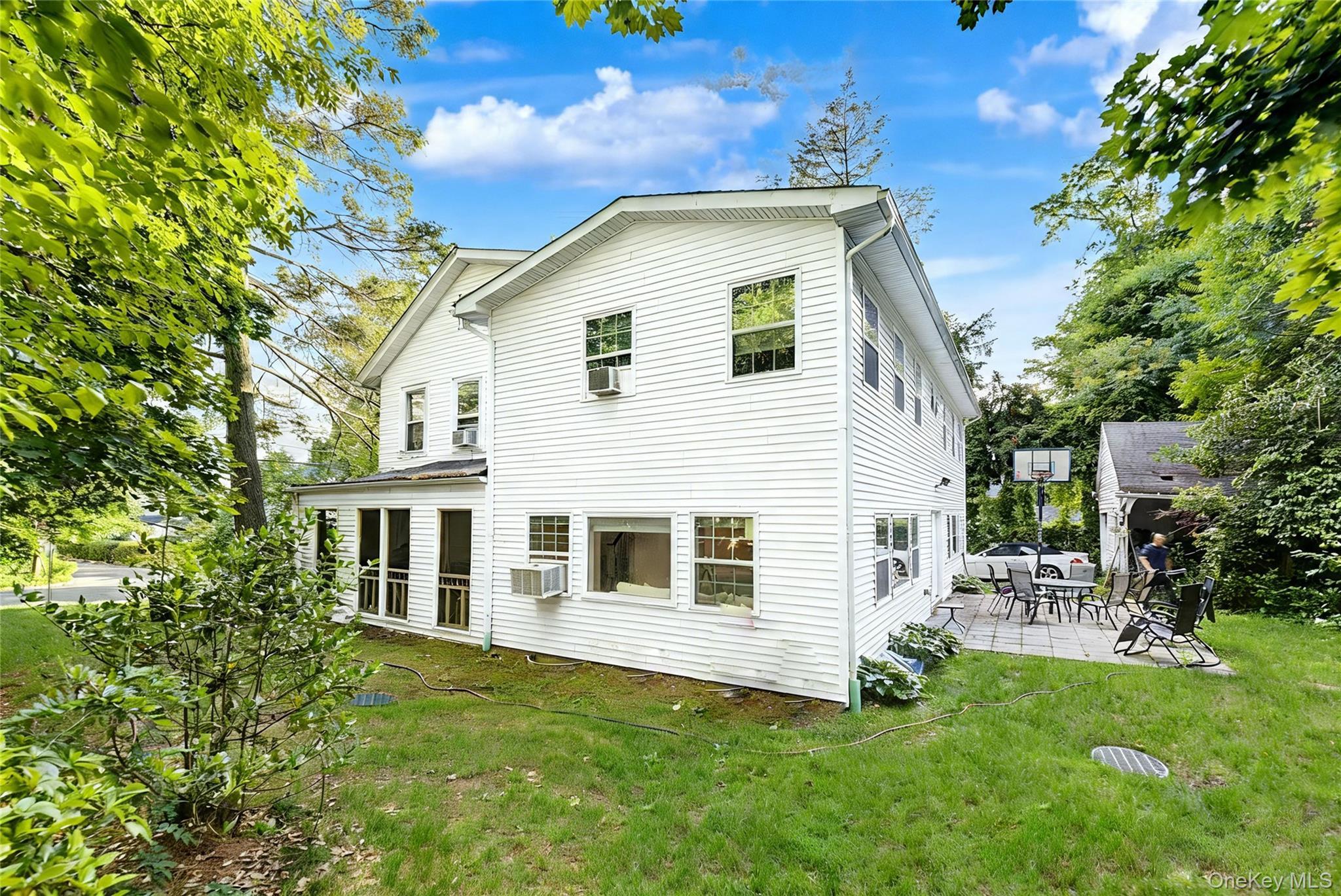 Single Family Susquehanna Avenue  Nassau County, NY 11021, MLS-1017728-25
