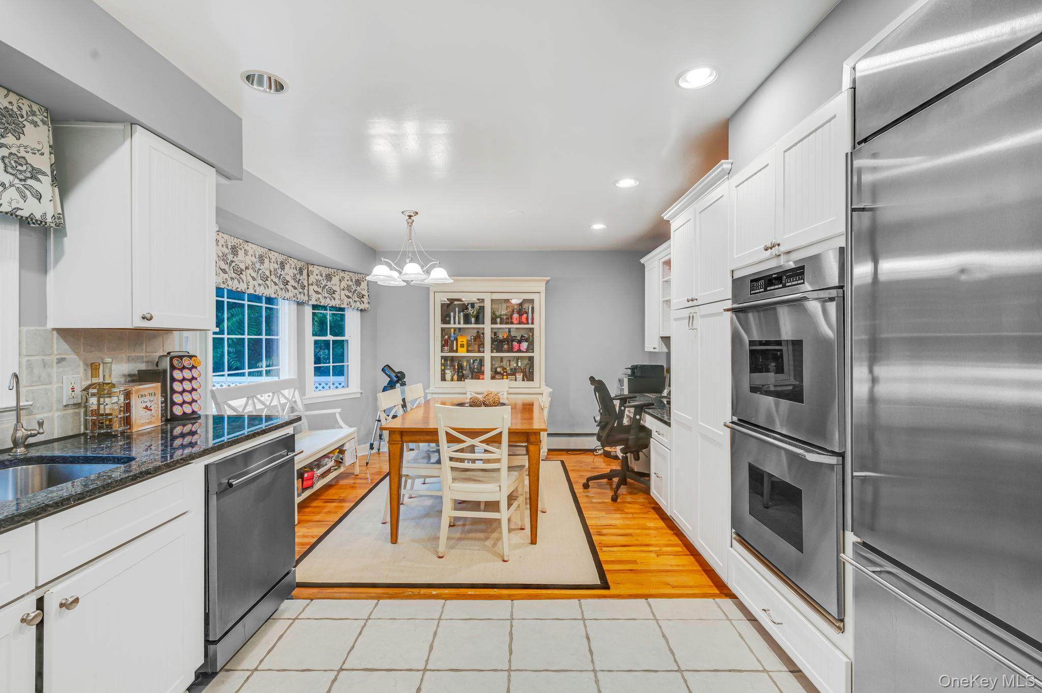 Single Family Sandpiper Court Suffolk County, NY 11787, MLS-1017743-18